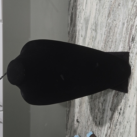 Necklace Display Stand Black - Picture 1 of 6